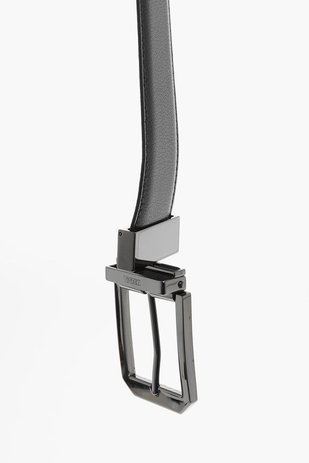 1500~Leather Belt with Metal Buckle